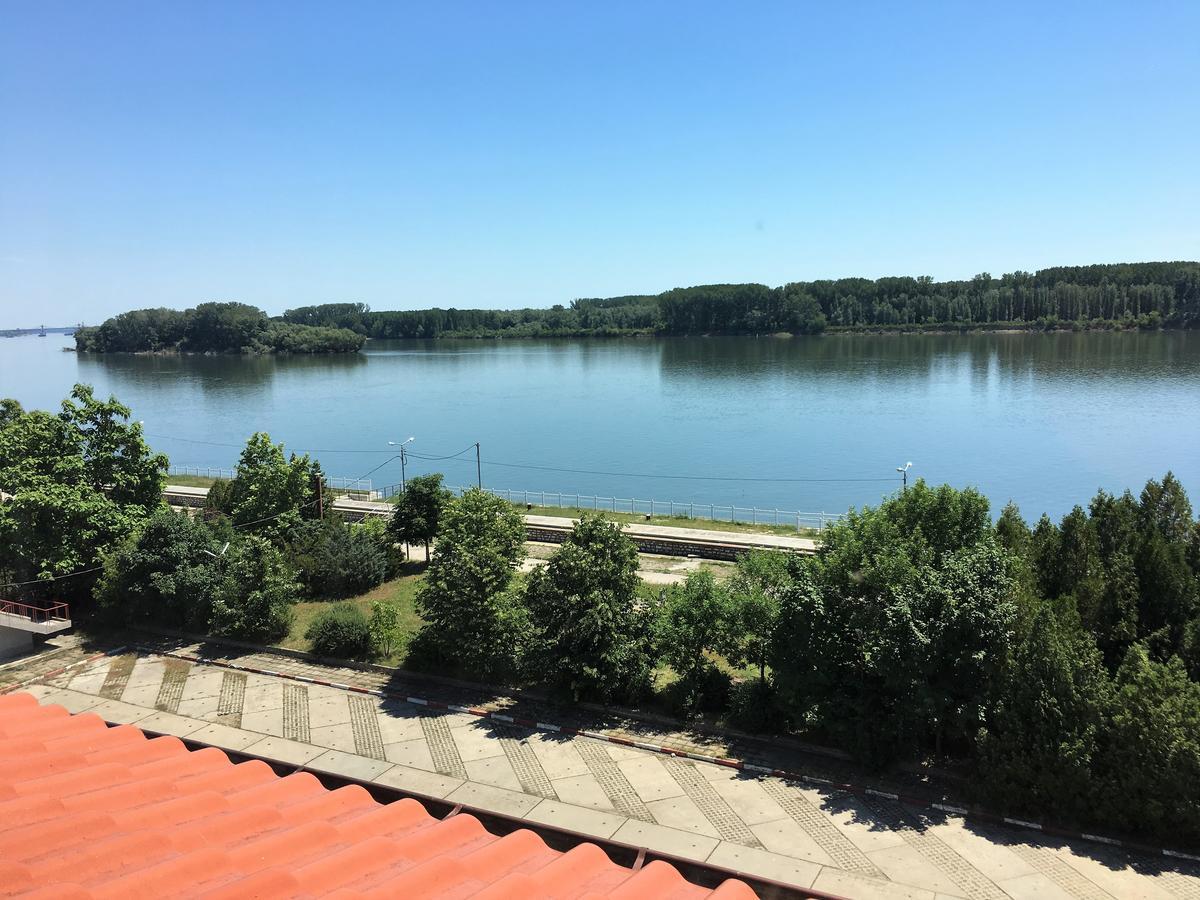Danubian Hotel Vidin Bagian luar foto