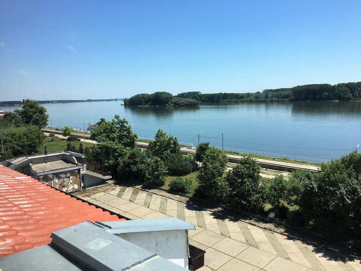 Danubian Hotel Vidin Bagian luar foto