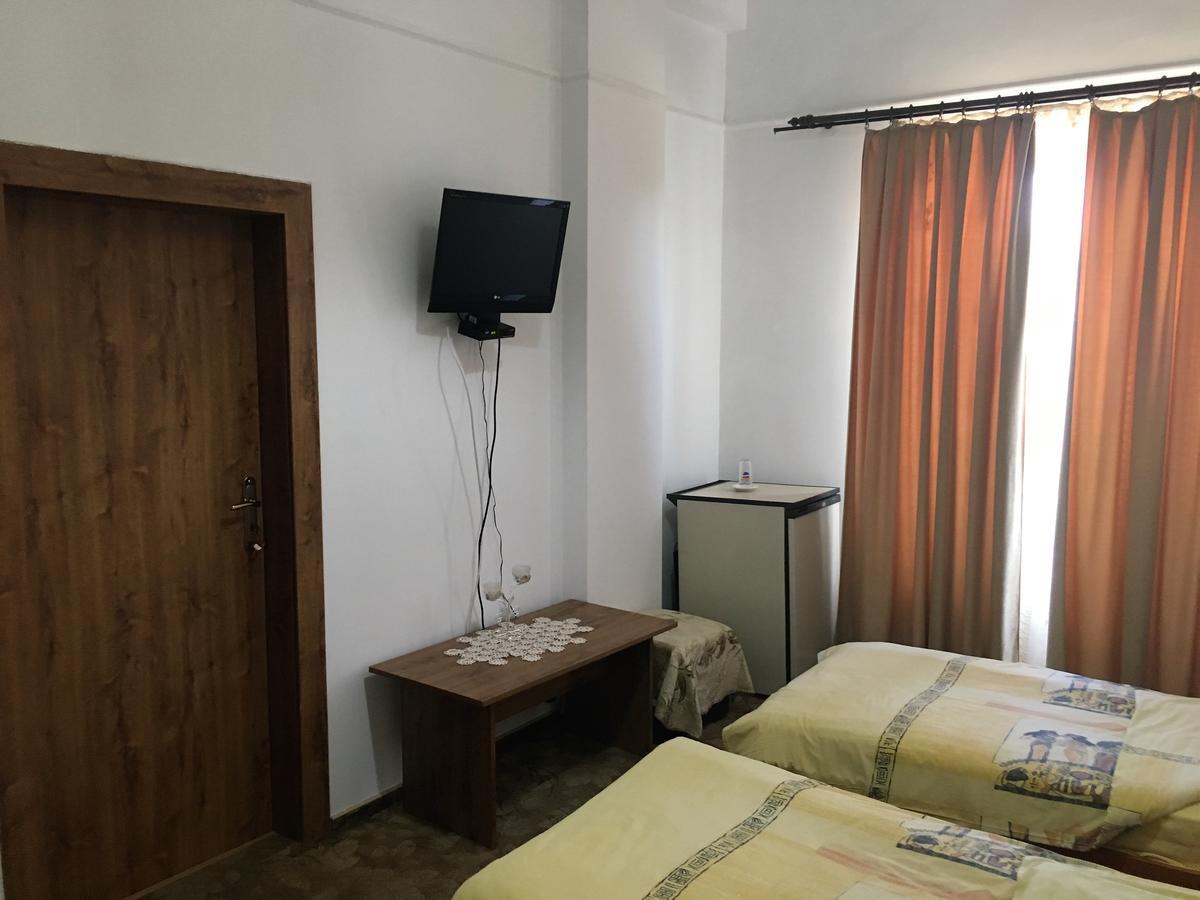 Danubian Hotel Vidin Bagian luar foto